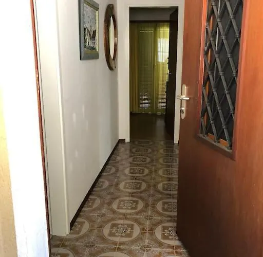 Sunny And Cozy Flat With Breathtaking Views Brissago