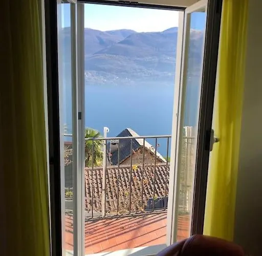 Dom wakacyjny Sunny And Cozy Flat With Breathtaking Views